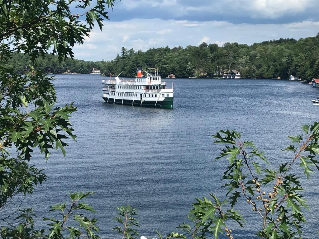 פורט קרלינג Muskoka Lakes Hotel And Resorts מראה חיצוני תמונה