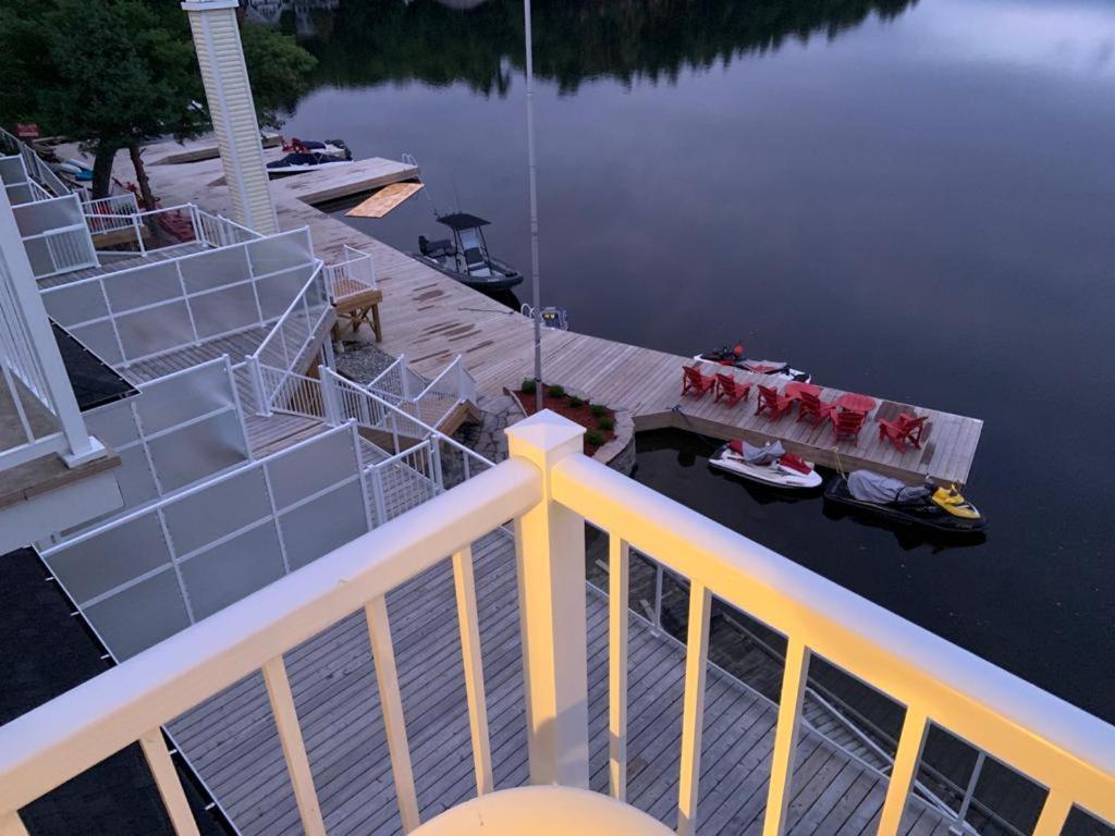 פורט קרלינג Muskoka Lakes Hotel And Resorts מראה חיצוני תמונה