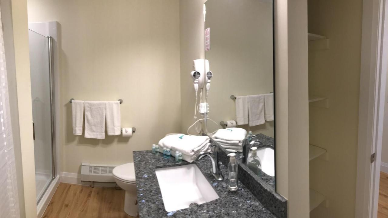 פורט קרלינג Muskoka Lakes Hotel And Resorts מראה חיצוני תמונה